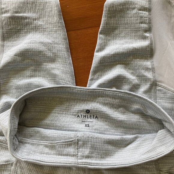 Athleta, Yoga Pants, Mesh Sides with Two Side Pockets, Size XS, Gray and White. - Picture 2 of 5